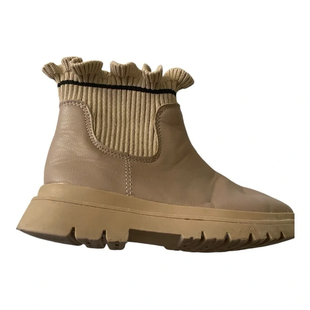 GIRLS BOOTIES-BOUTIQUE-TAN ANKLE BOOTS-SIZE GIRLS 11